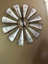 METAL WALL CLOCK