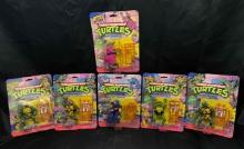 Vintage 1988 TMNT Playmates Case Fresh Ninja Turtles Action Figures MOC