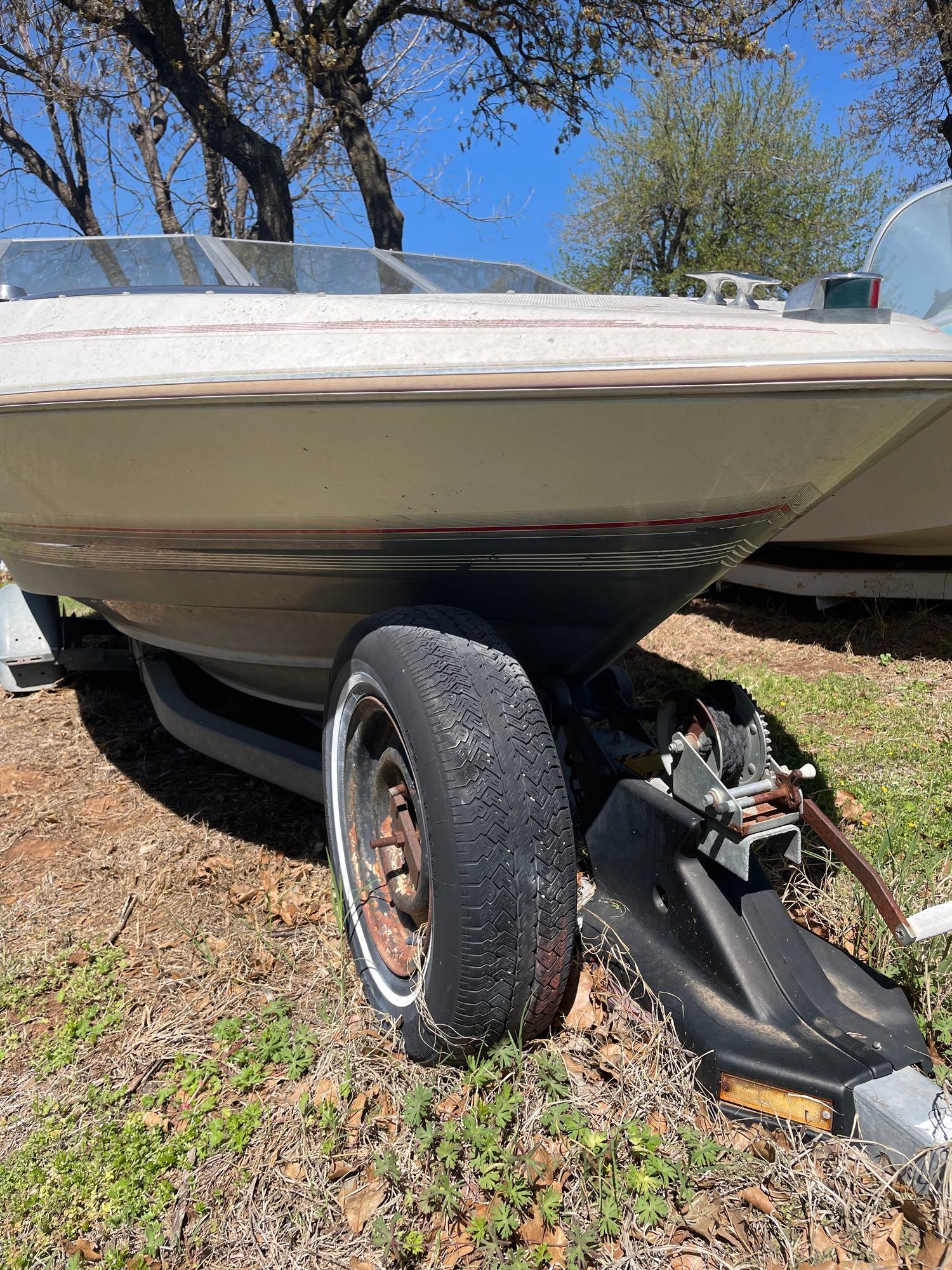 Bayliner 16ft v hull boat