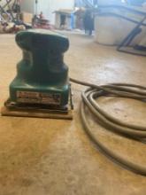 electric finishing sander