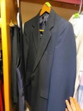 mens 3 piece Hagger suit