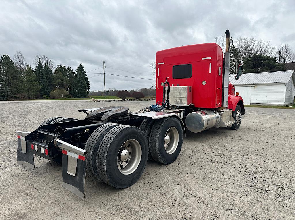 2017 KENWORTH T800