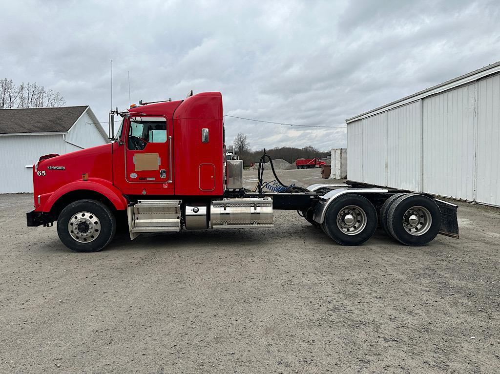 2017 KENWORTH T800