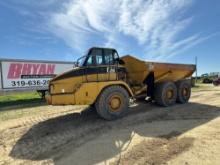 2006 Caterpillar 725 Haul Truck