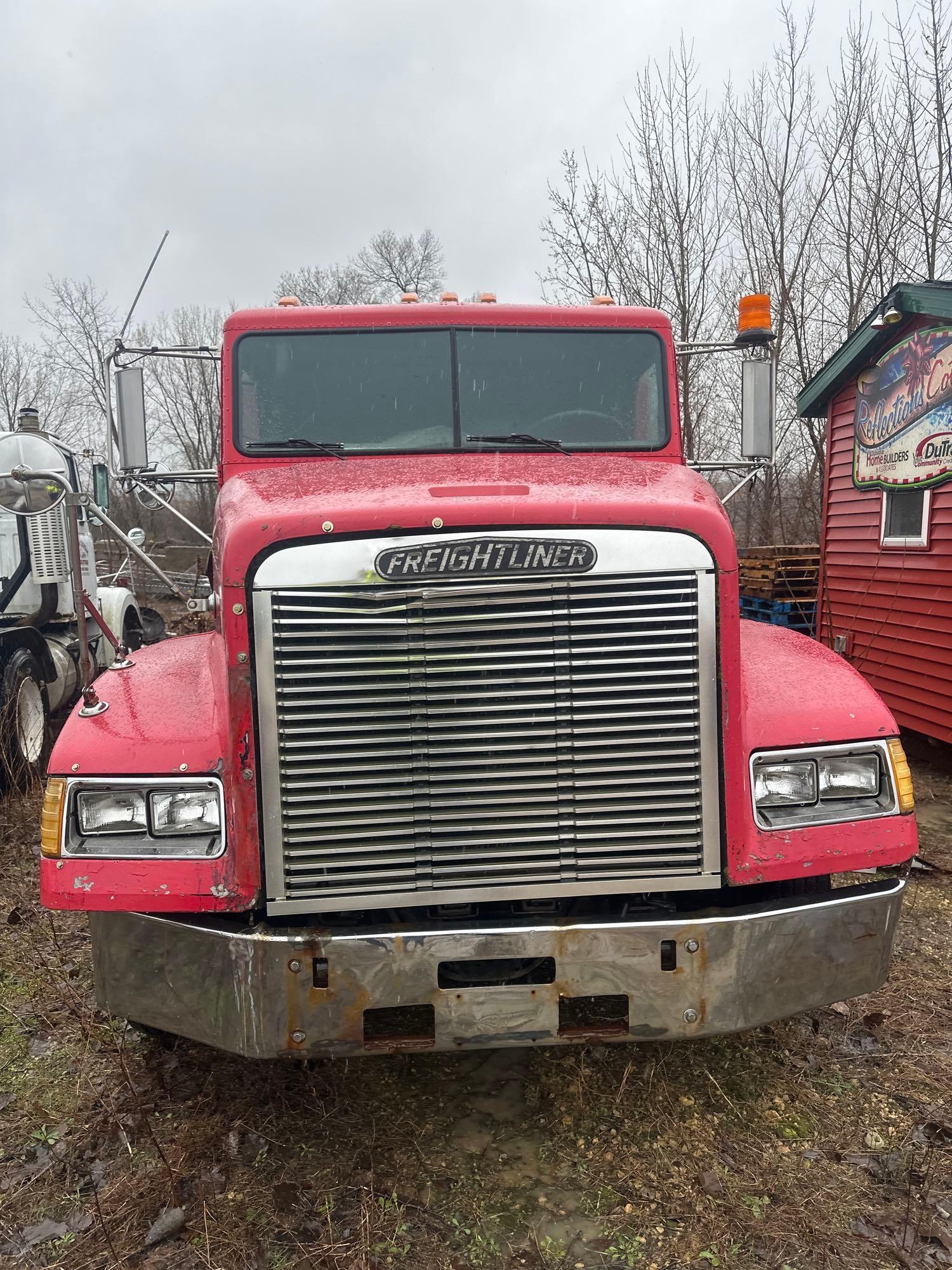 1993 Freightliner FLD112