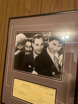 Zeppo Marx Photo and Signature