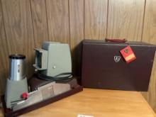 Vtg American Optical Projector With Pull Down screen