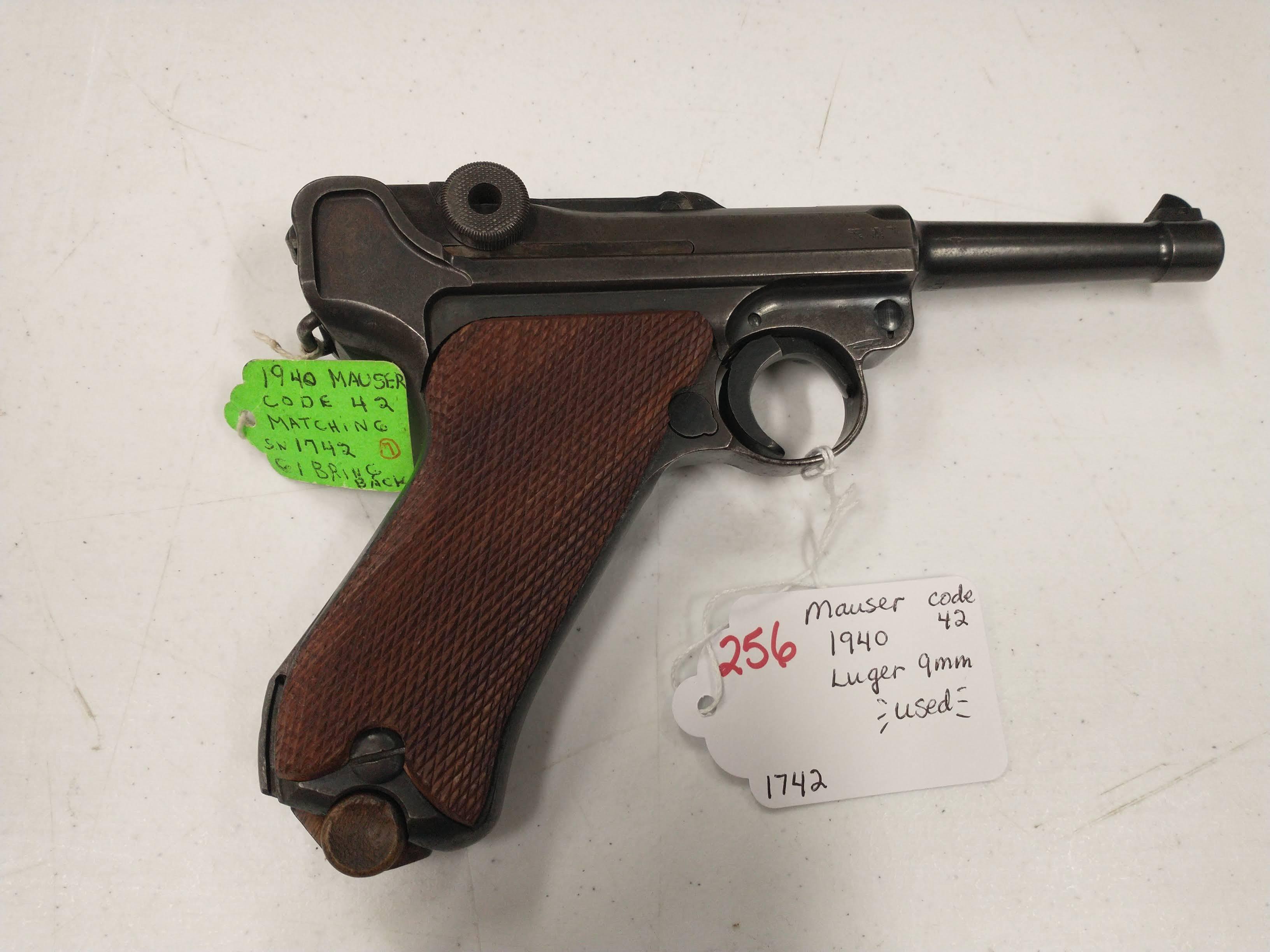 Mauser 42 1940 Luger 9mm Pistol