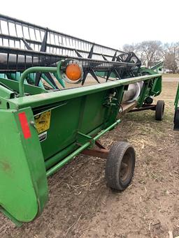 John Deere 922 soybean head s24673