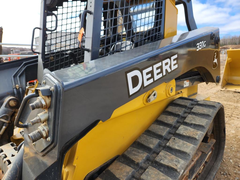 2017 Deere 331g Tracked Skid Steer