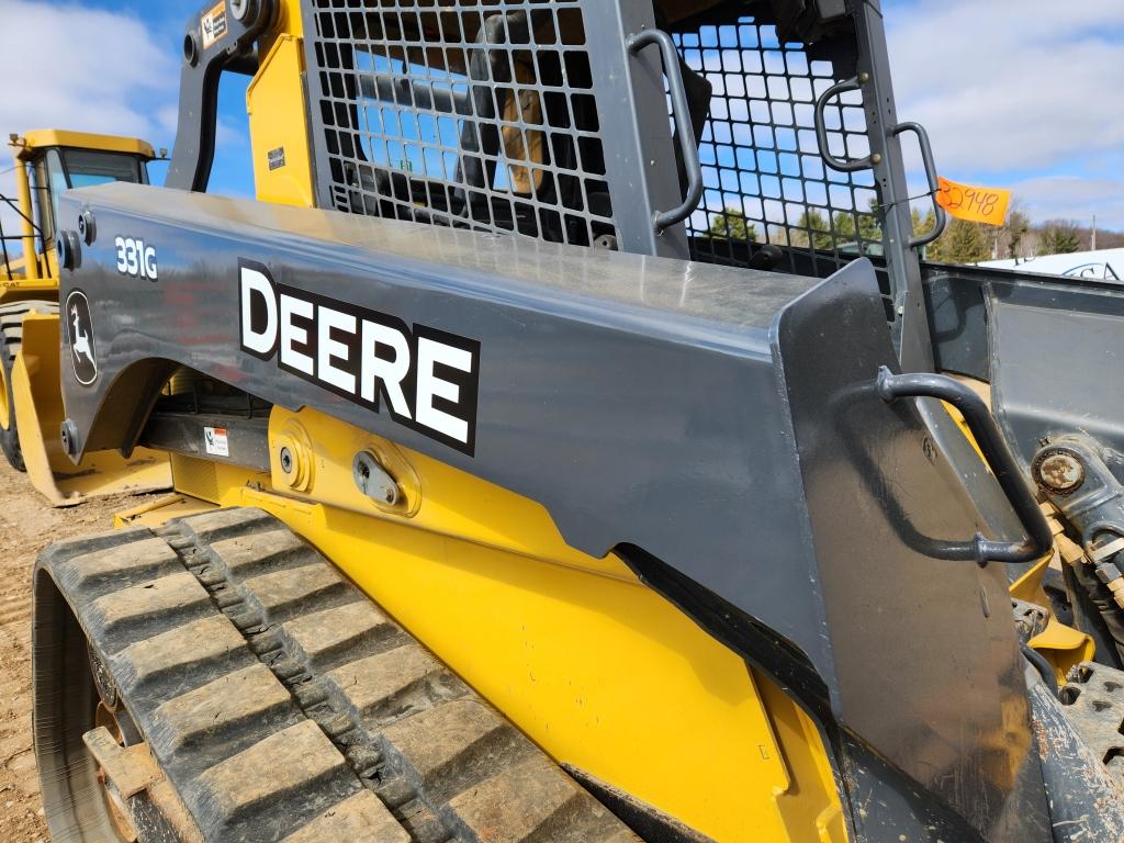 2017 Deere 331g Tracked Skid Steer