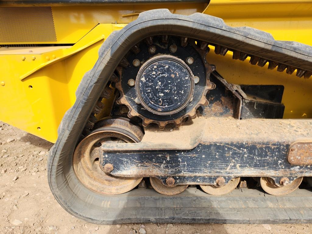 2017 Deere 331g Tracked Skid Steer