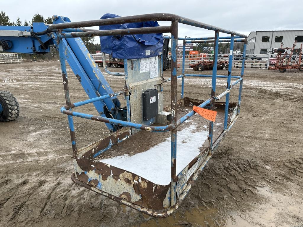 2005 Genie S-45 Manlift