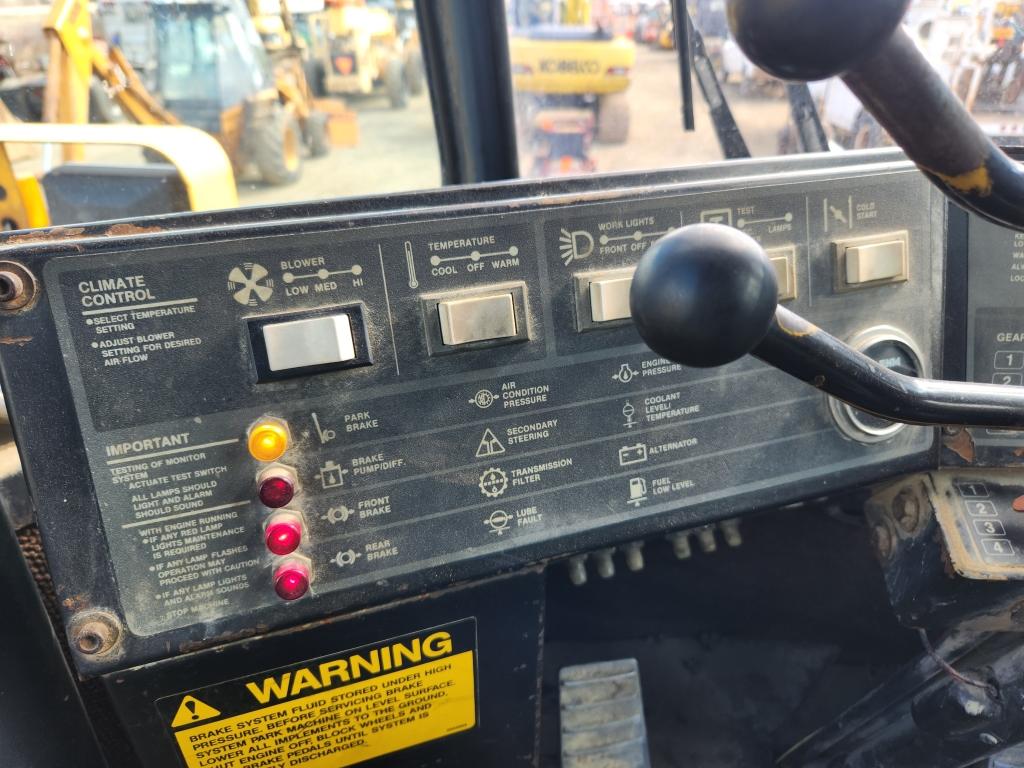 1988 Michigan L140 Wheel Loader