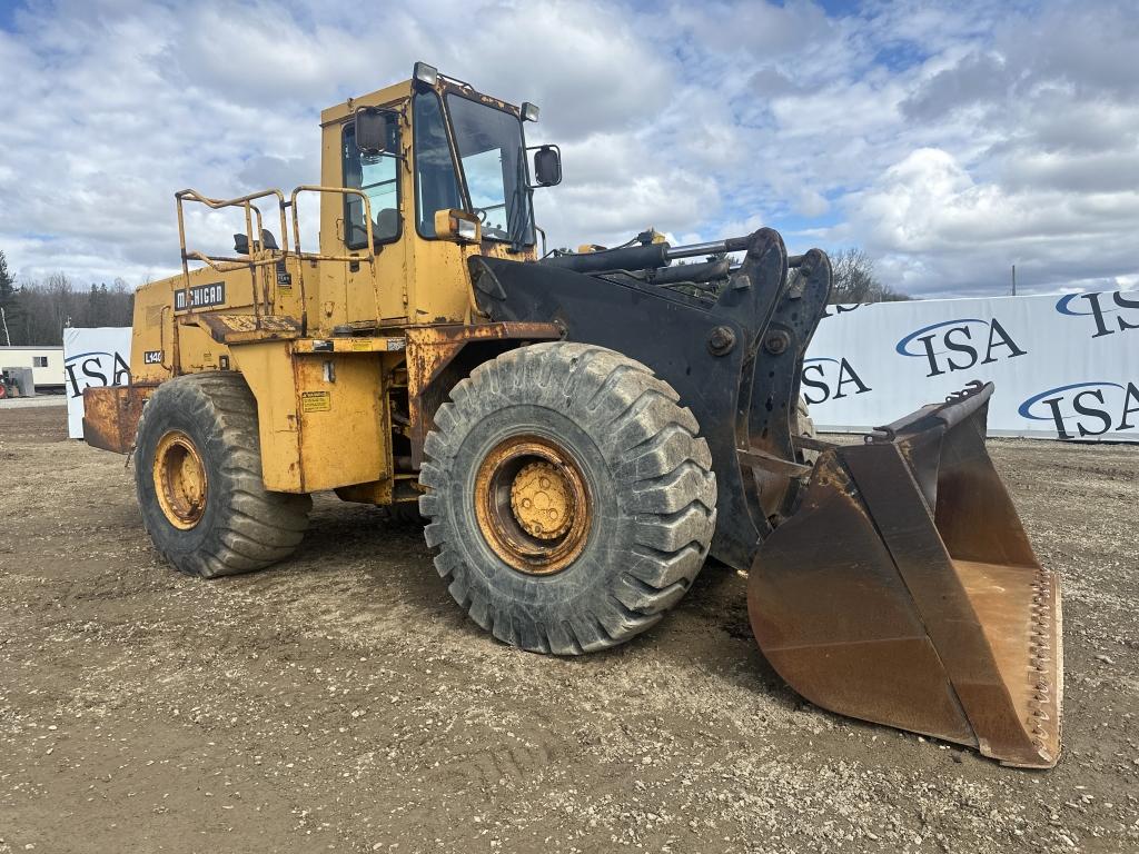 1988 Michigan L140 Wheel Loader