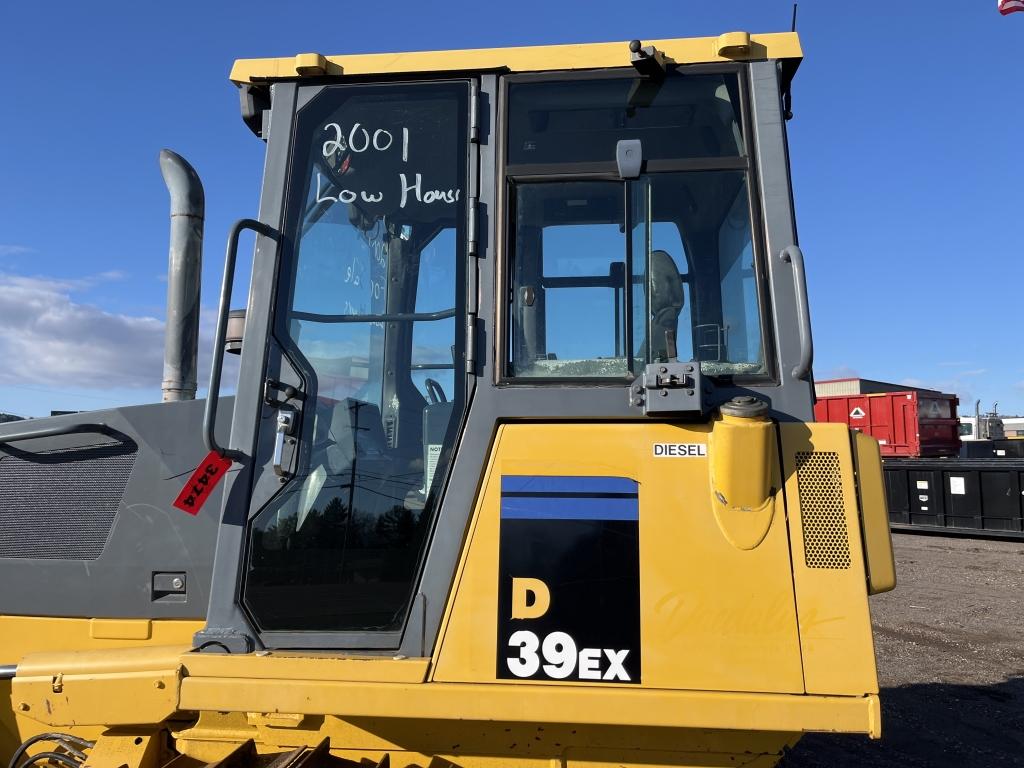 2001 Komatsu D39ex-21 Dozer