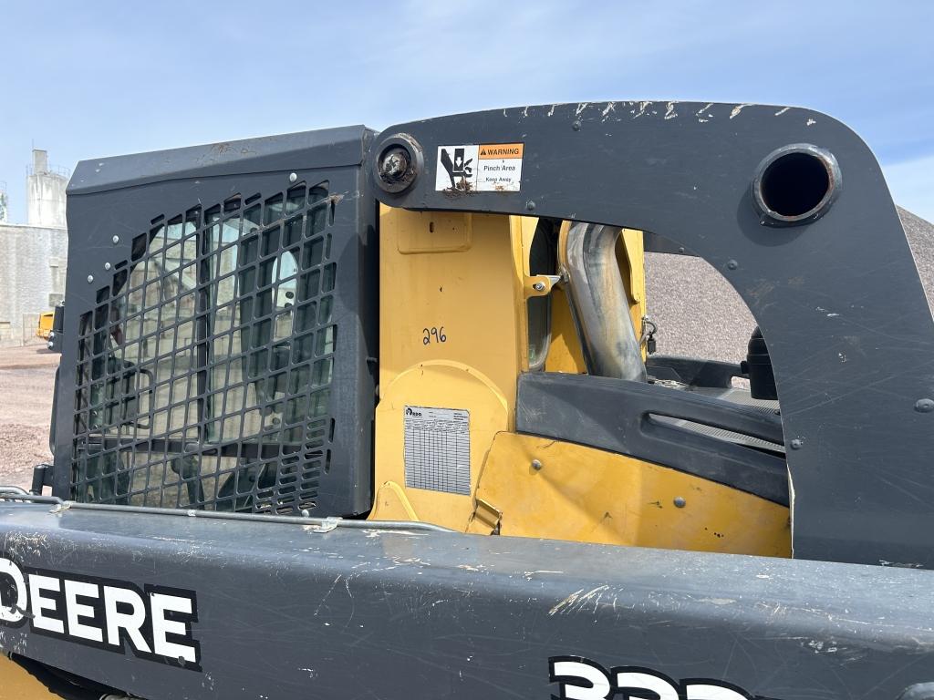 2015 John Deere 333e Skid Steer