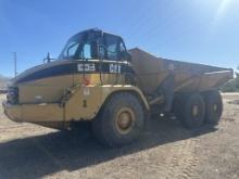 2005 Caterpillar 725 Haul Truck