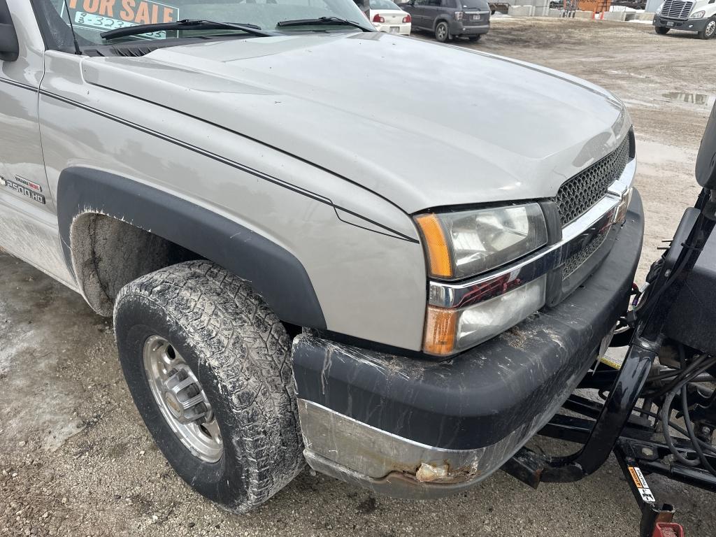 2004 Chevrolet 2500 Hd Pickup Truck