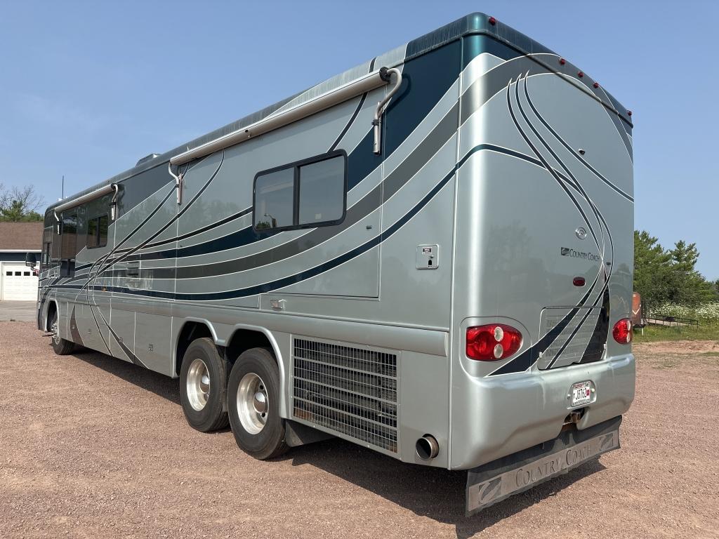 2004 Country Coach 42’ Intrigue Rv