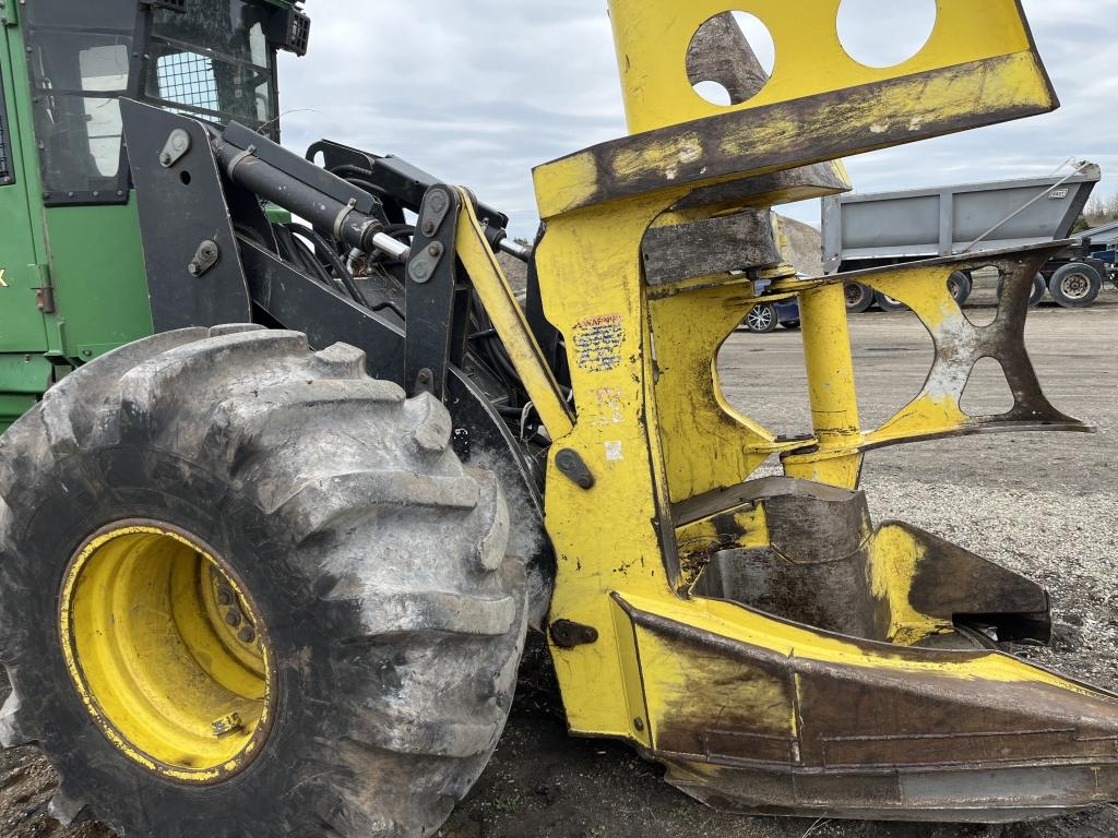 John Deere 643k Feller Buncher