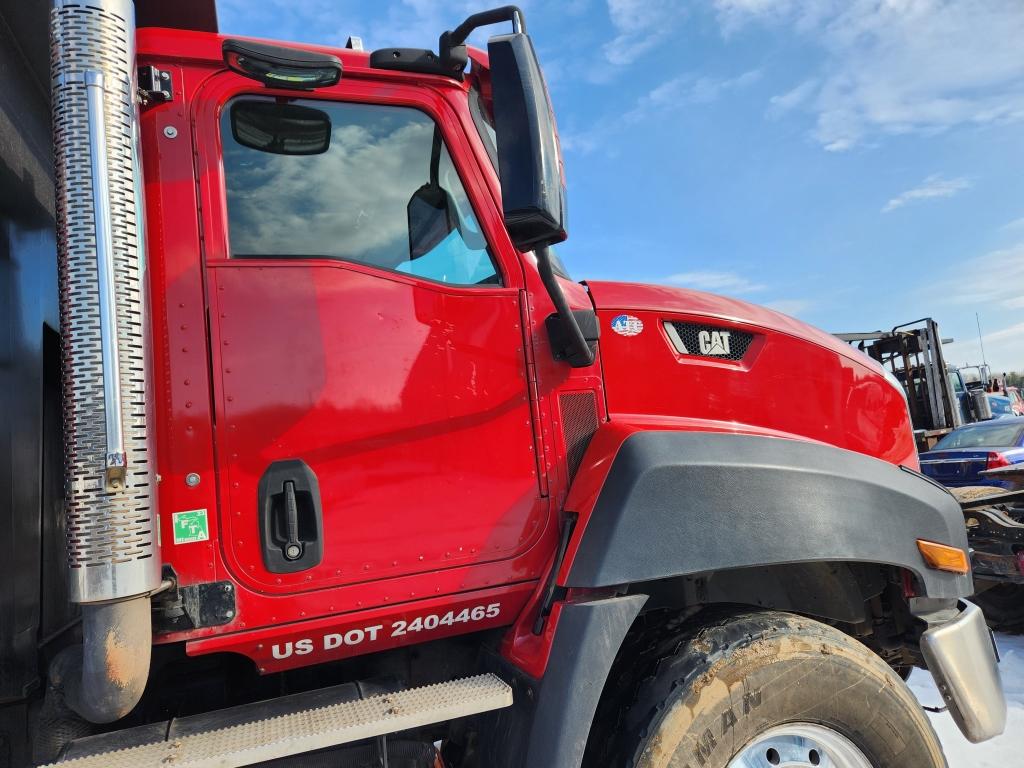 2014 Caterpillar Quad Axle Dump Truck