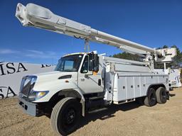 2006 International 7400 6x4 Bucket Truck