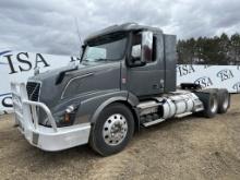 2016 Volvo D13 Day Cab