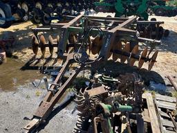 John Deere 630 Disk Harrow