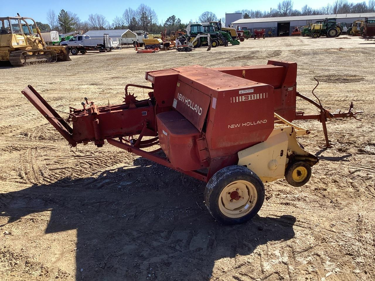 New Holland 311 Square Baler