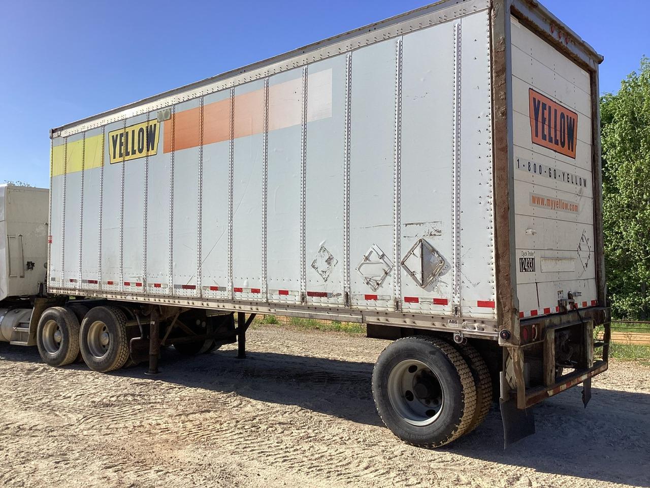 28' Enclosed Dry Van Trailer