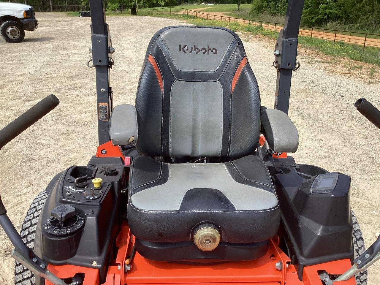 Kubota Z781L Zero Turn Mower 60" Cut