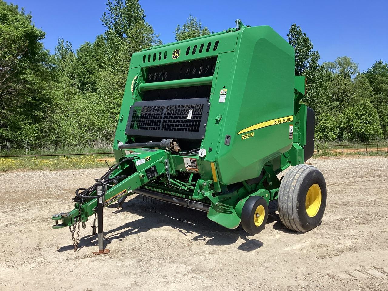 2018 John Deere 550M Baler