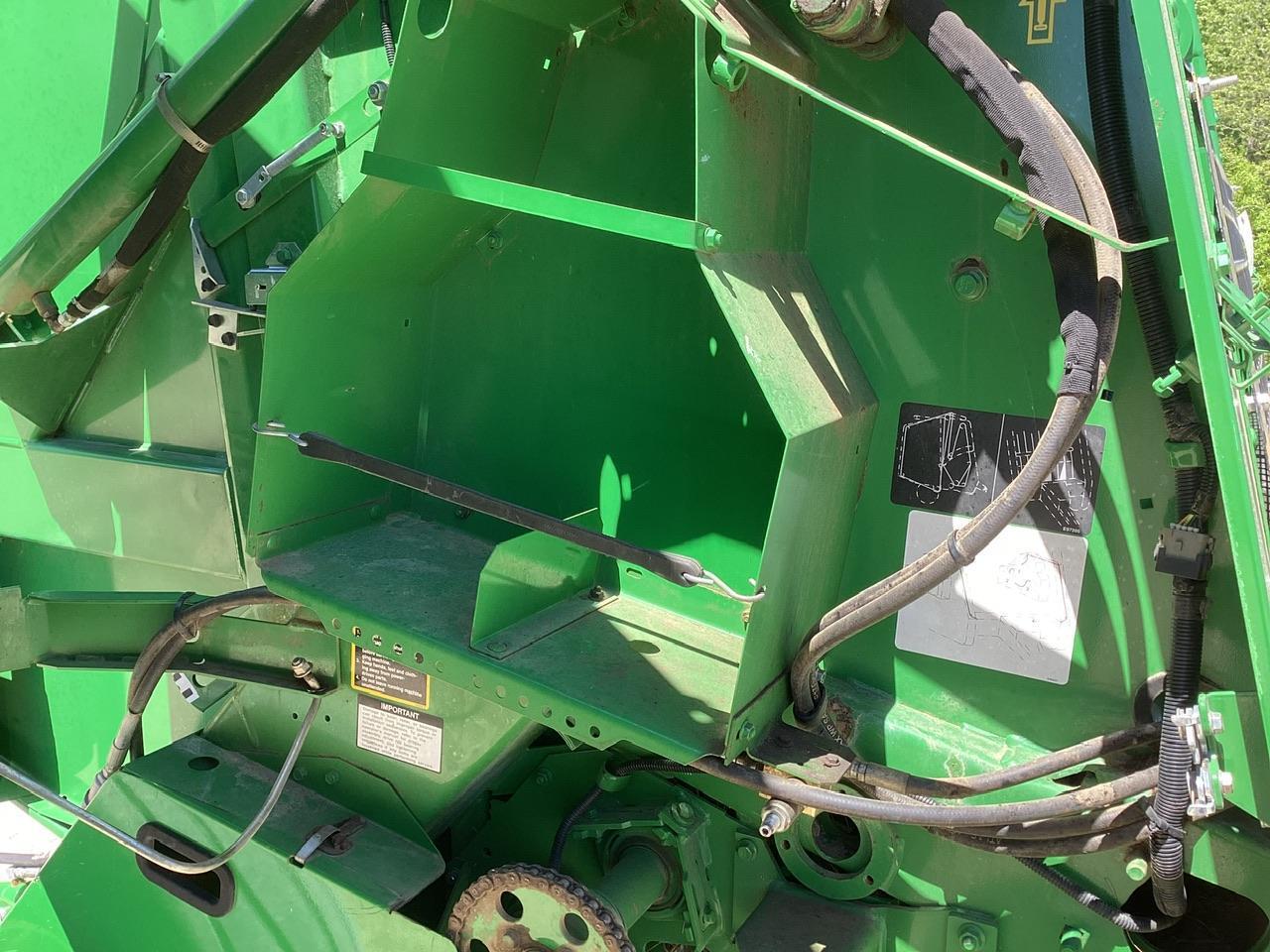 2018 John Deere 550M Baler