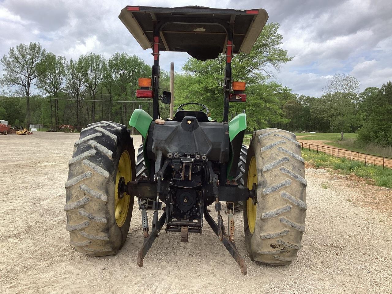 John Deere 5320 Tractor MFWD