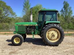 John Deere 4040 Tractor