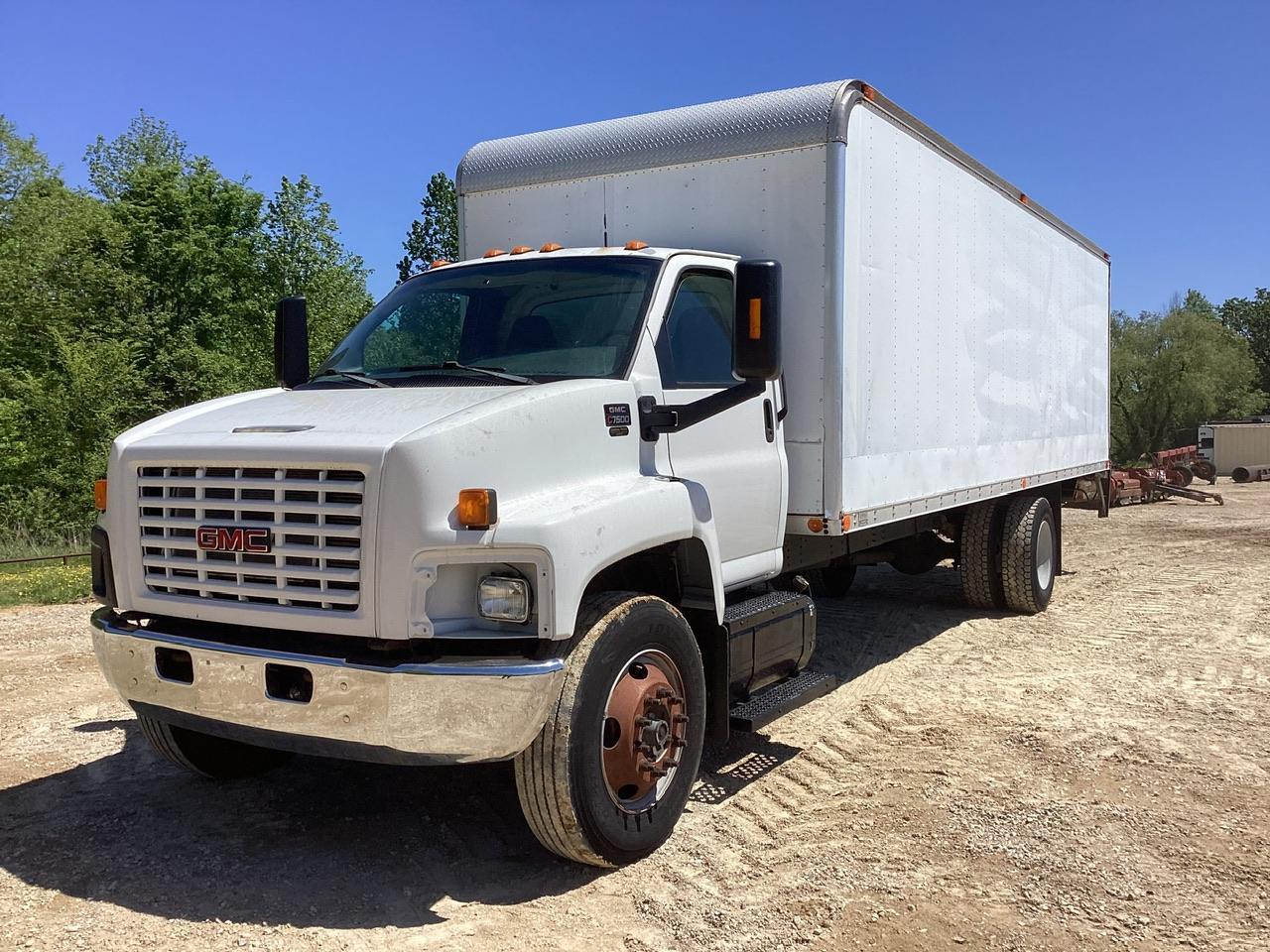 2007 GMC CtC7 Box truck