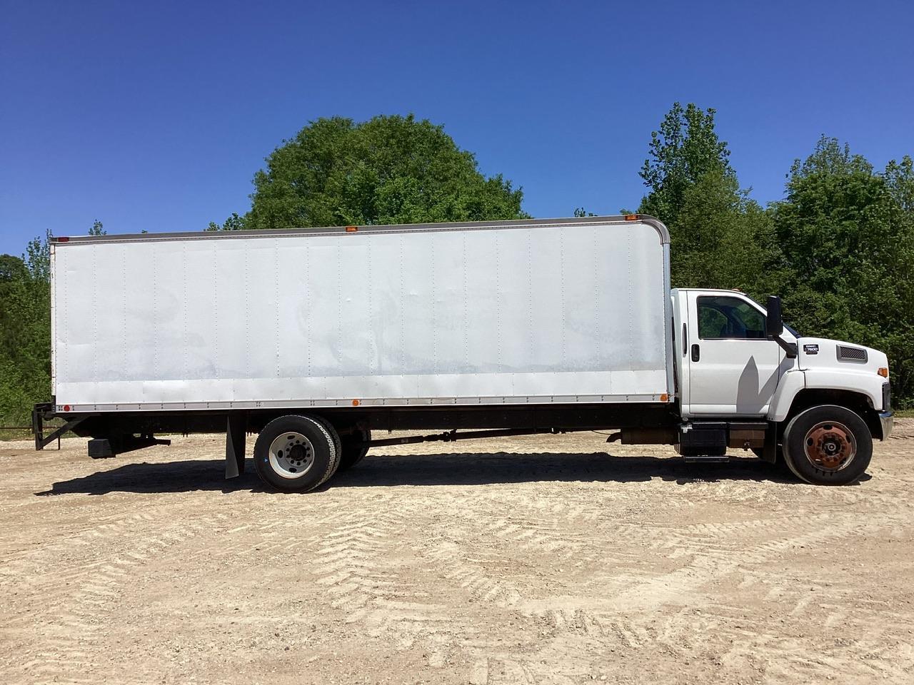 2007 GMC CtC7 Box truck