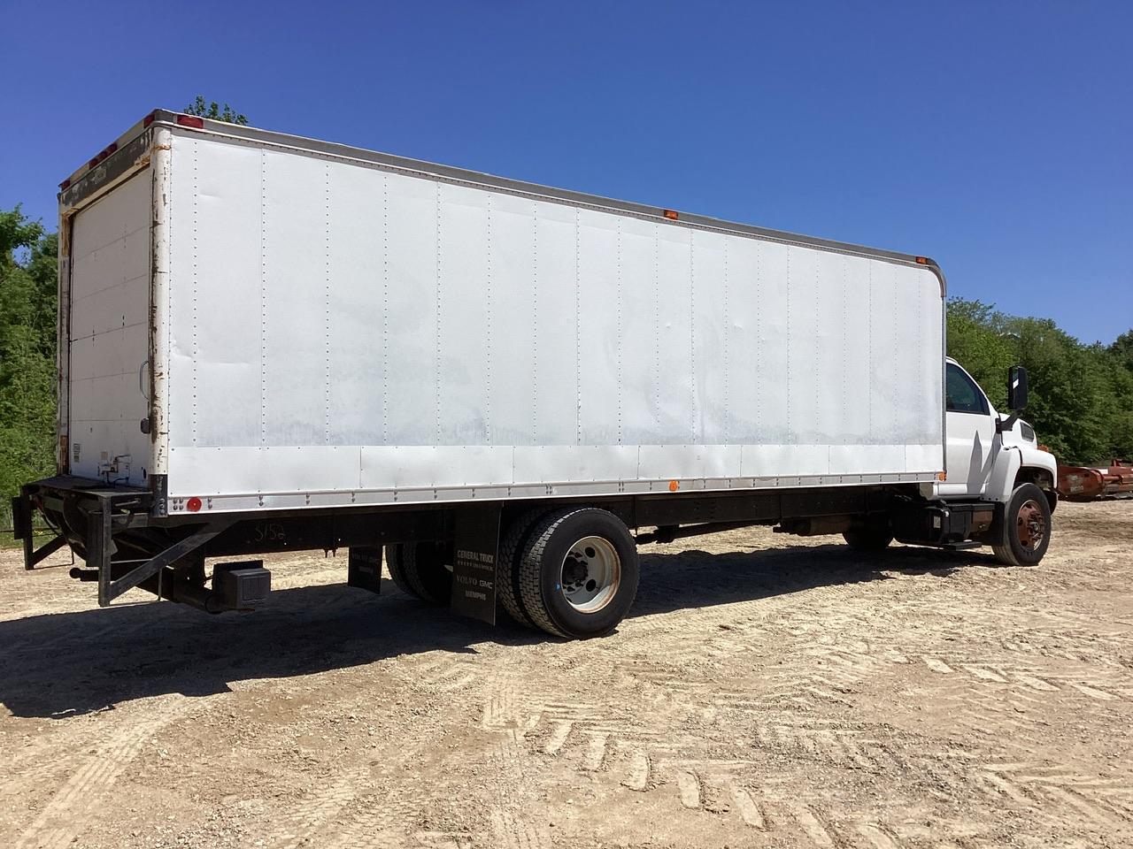 2007 GMC CtC7 Box truck