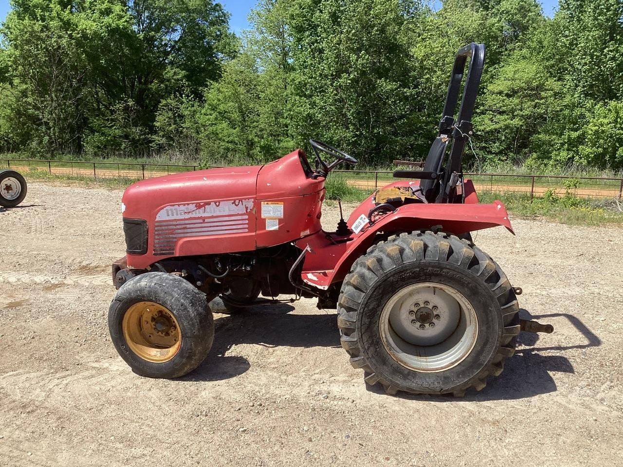 Mahindra C35 Tractor