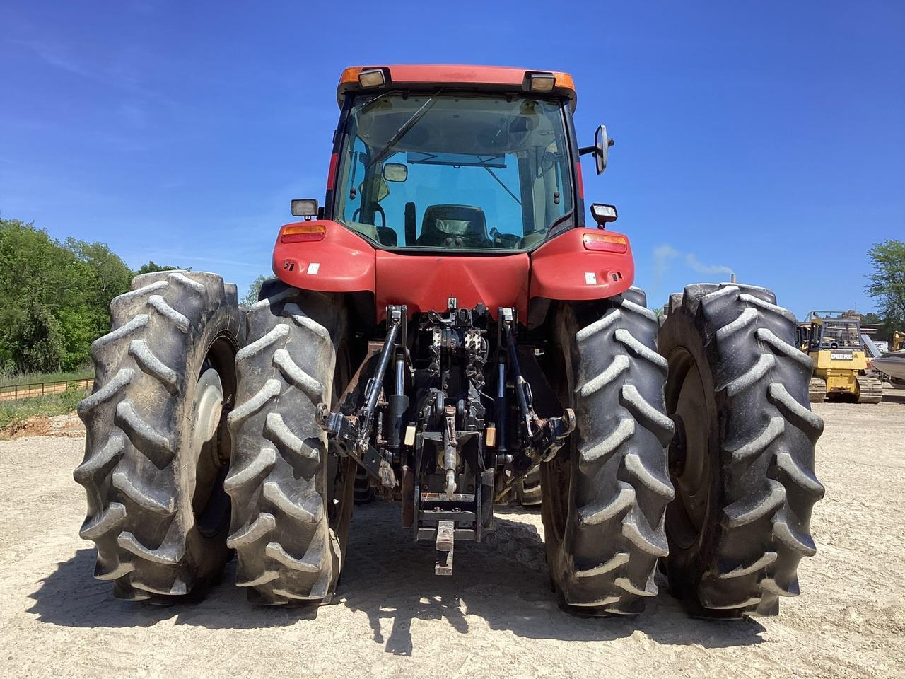 Case IH Magnum 210 Tractor