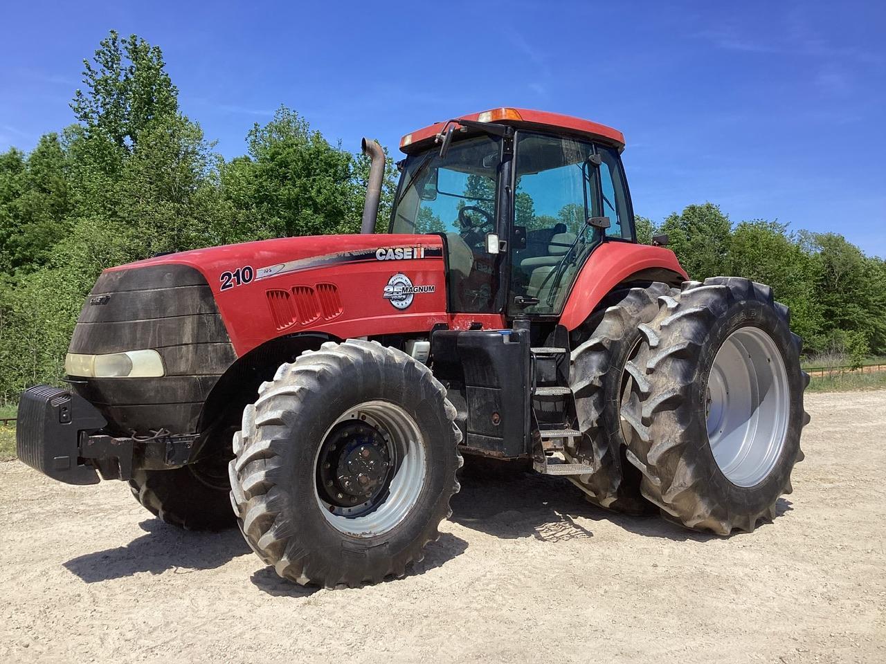 Case IH Magnum 210 Tractor