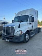 2015 FREIGHTLINER CASCADIA TANDEM AXLE SLEEPER