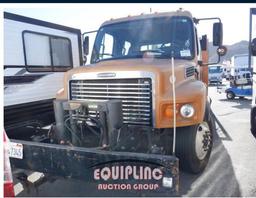 2008 FREIGHTLINER M2 UTILITY TRUCK WITH CRANE