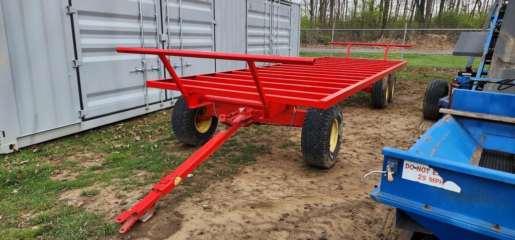 Danco 8'x25' Tandem Axle Bale Wagon