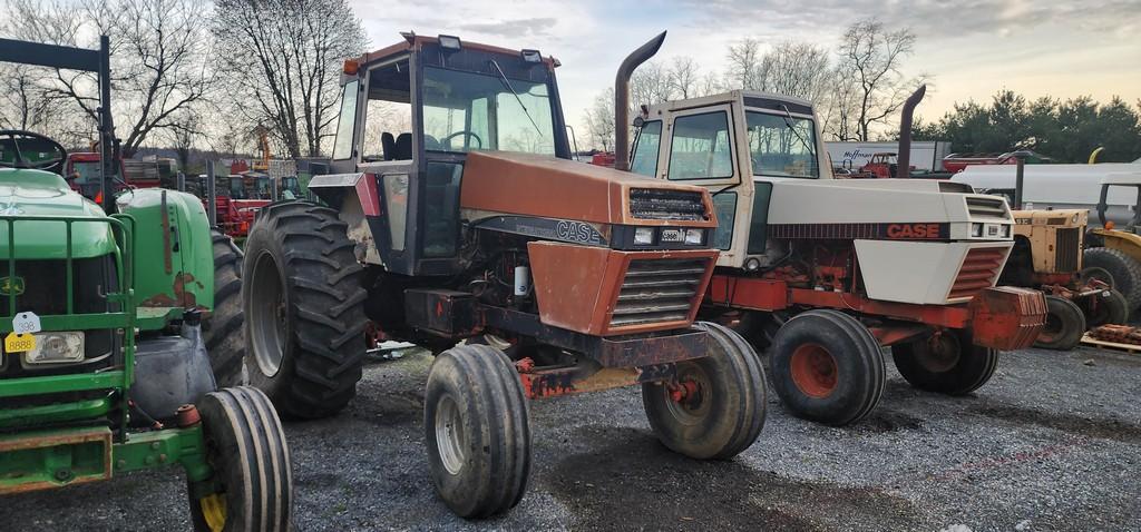 Case 2290 Tractor (RUNS) (LOCAL ESTATE)