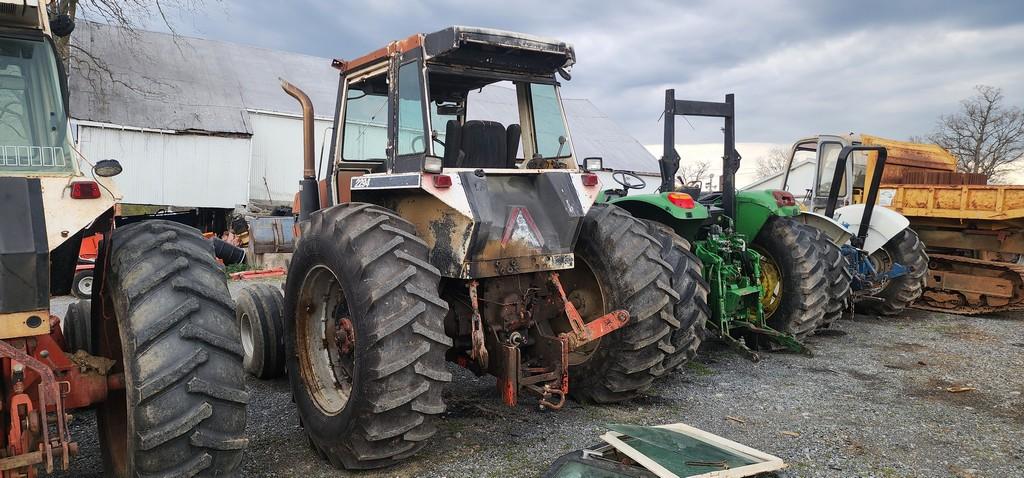 Case 2290 Tractor (RUNS) (LOCAL ESTATE)