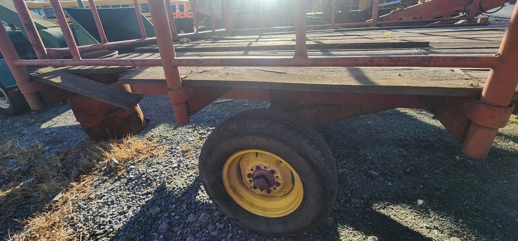 Metal Rack Hay Wagon