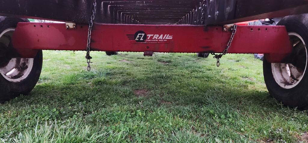Ez-Trail Metal Rack Hay Wagon