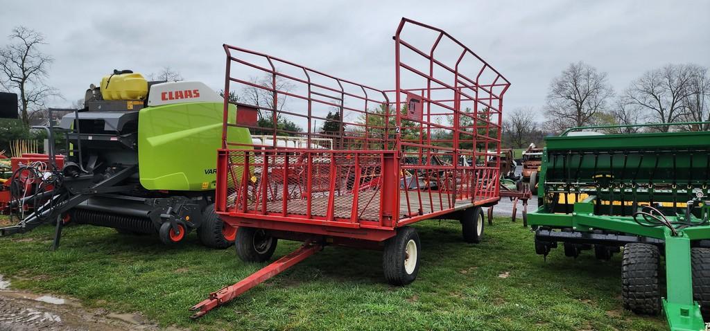 Ez-Trail Metal Rack Hay Wagon